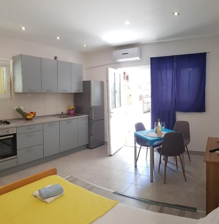Apartmán Silente Makarská Exteriér fotografie